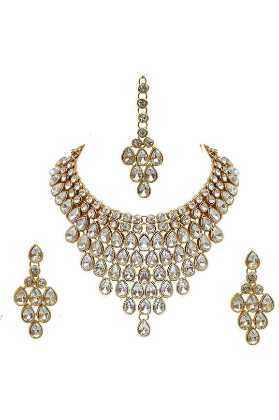 Beautiful Kundan Jewellery Set For Women