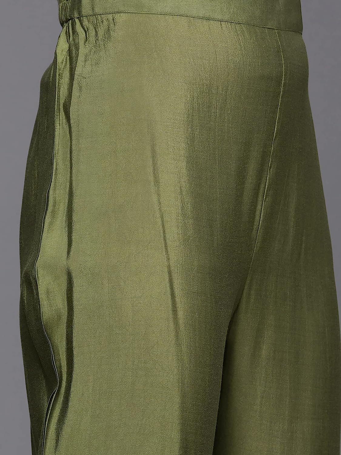Green Embroidered Straight Ladies Kurta Trousers With Dupatta Set