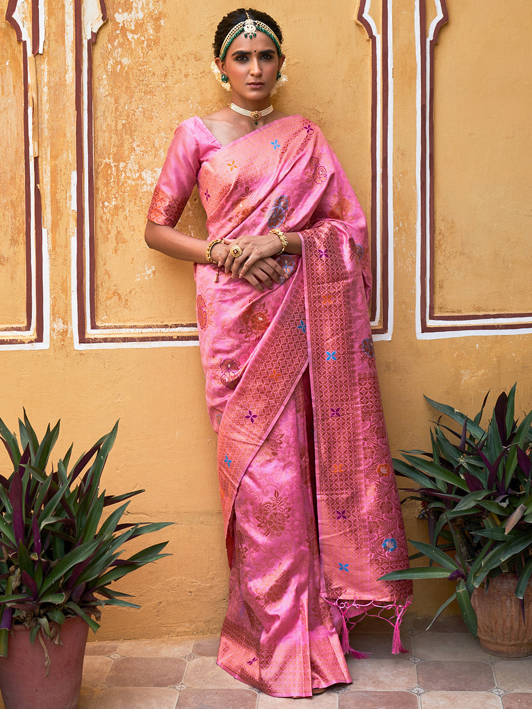 Light Pink Chanderi Silk Woven Jaal Motif Saree with Unstitched Blouse Piece