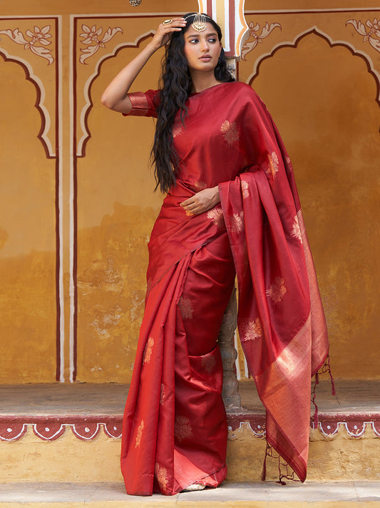 Red Kanjeevaram Silk Floral Motif Saree with Unstitched Blouse Piece