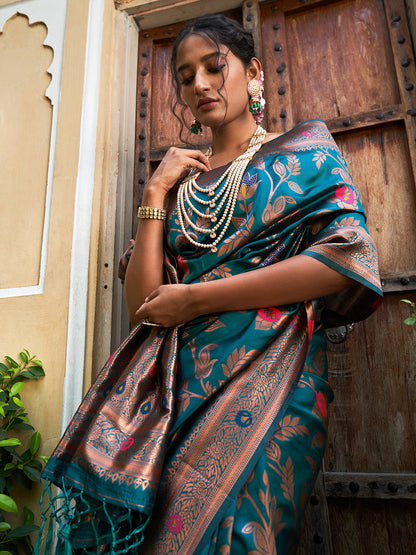 Teal Green Banarasi Silk Woven Dual Tone Floral Design Saree with Unstitched Blouse Piece