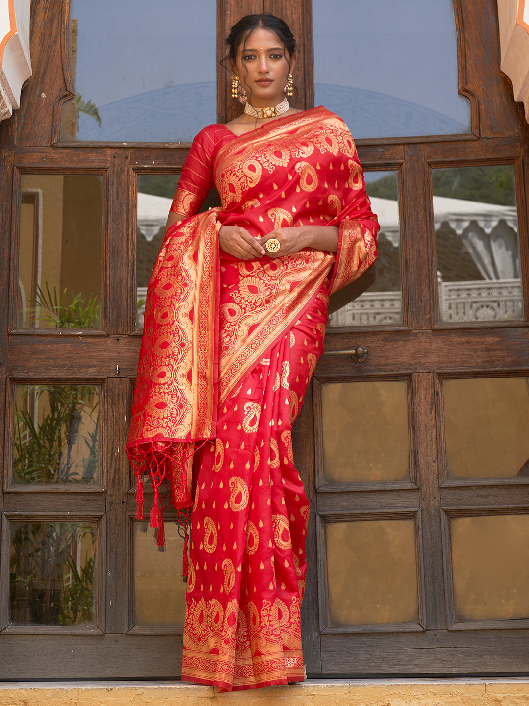Red Banarasi Silk Paisley Saree with Unstitched Blouse Piece